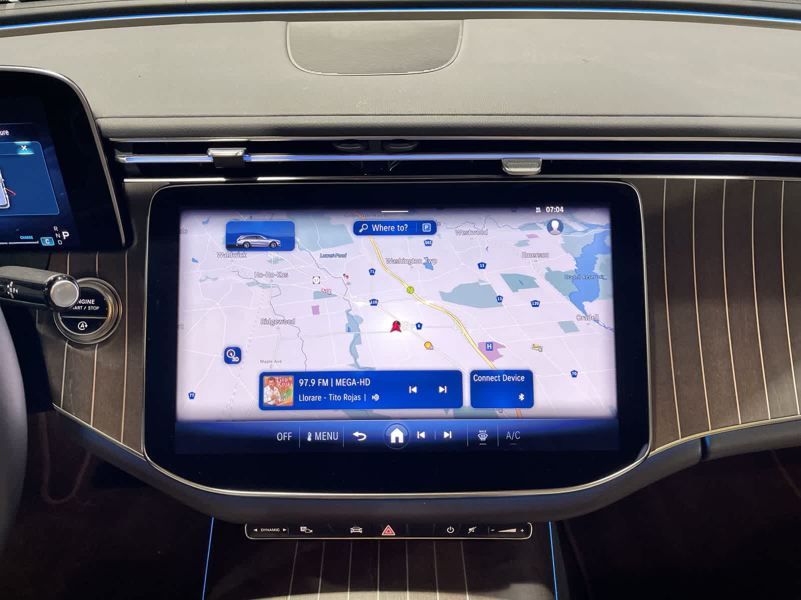 Thumbnail: 2025 Mercedes-Benz E-Class - 28