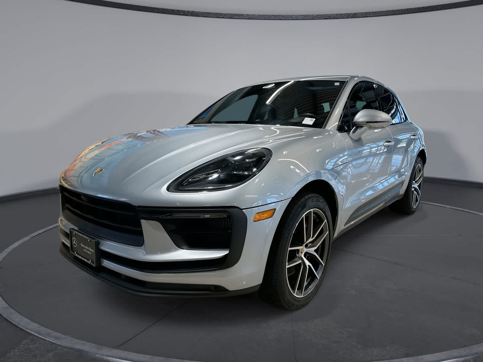 2022 Porsche Macan