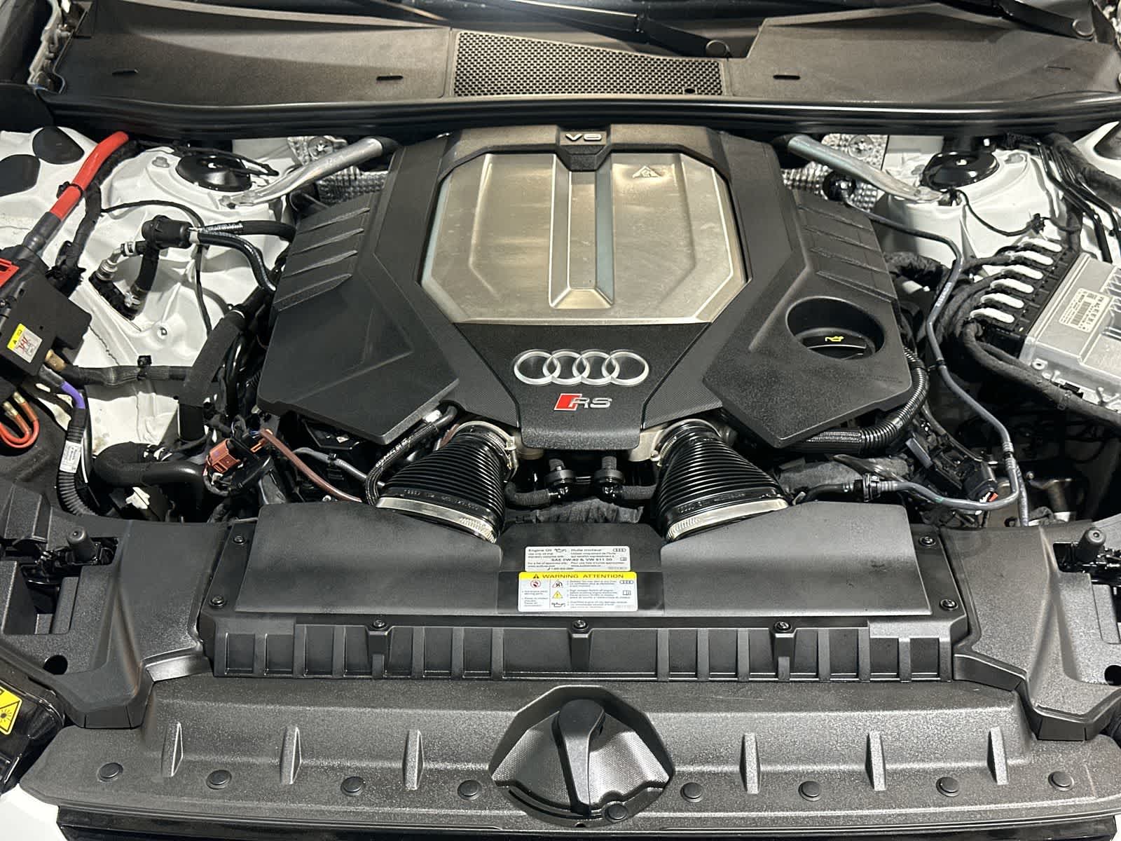Thumbnail: 2023 Audi RS 6 - 21