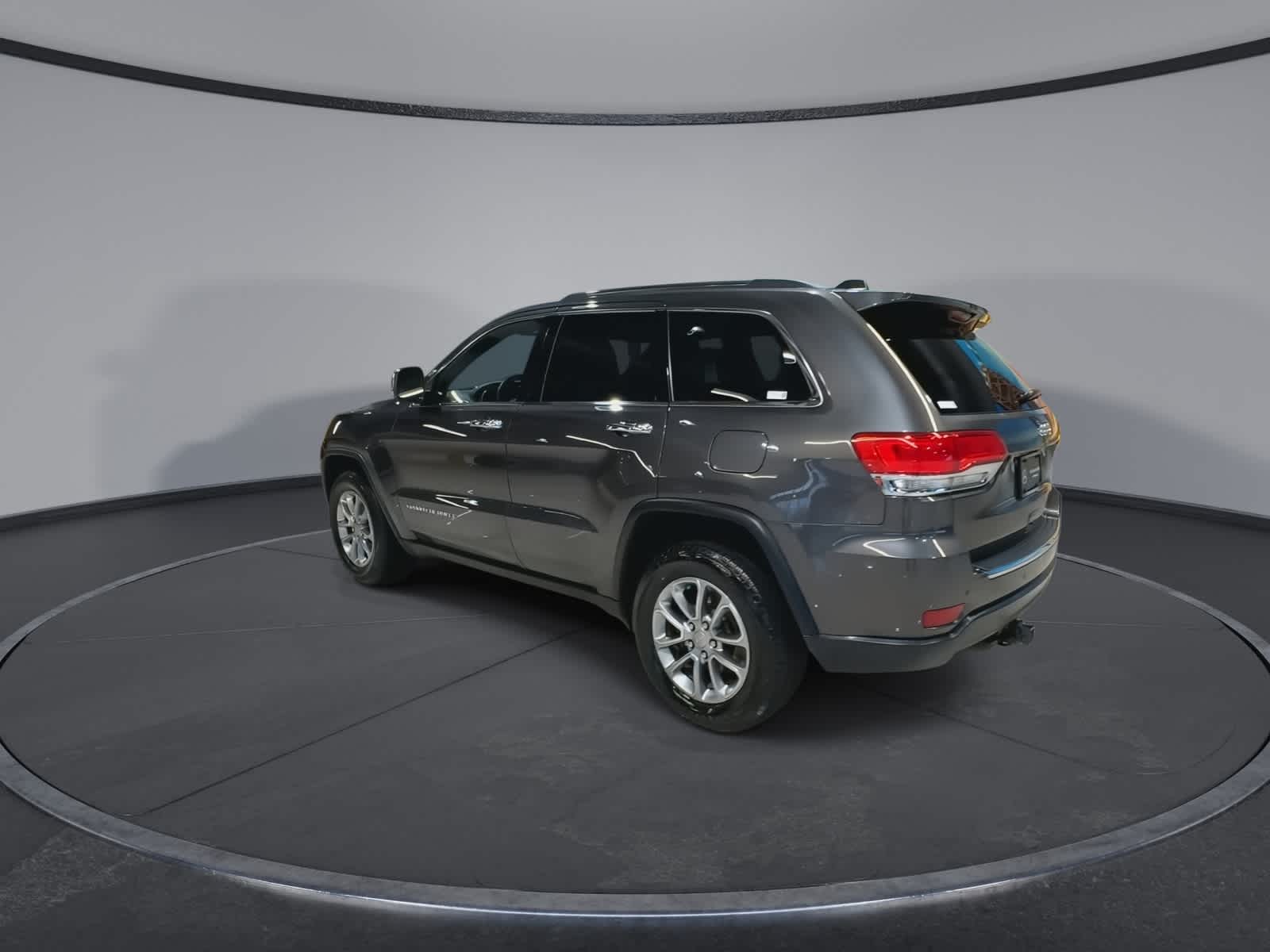 Thumbnail: 2015 Jeep Grand Cherokee - 8