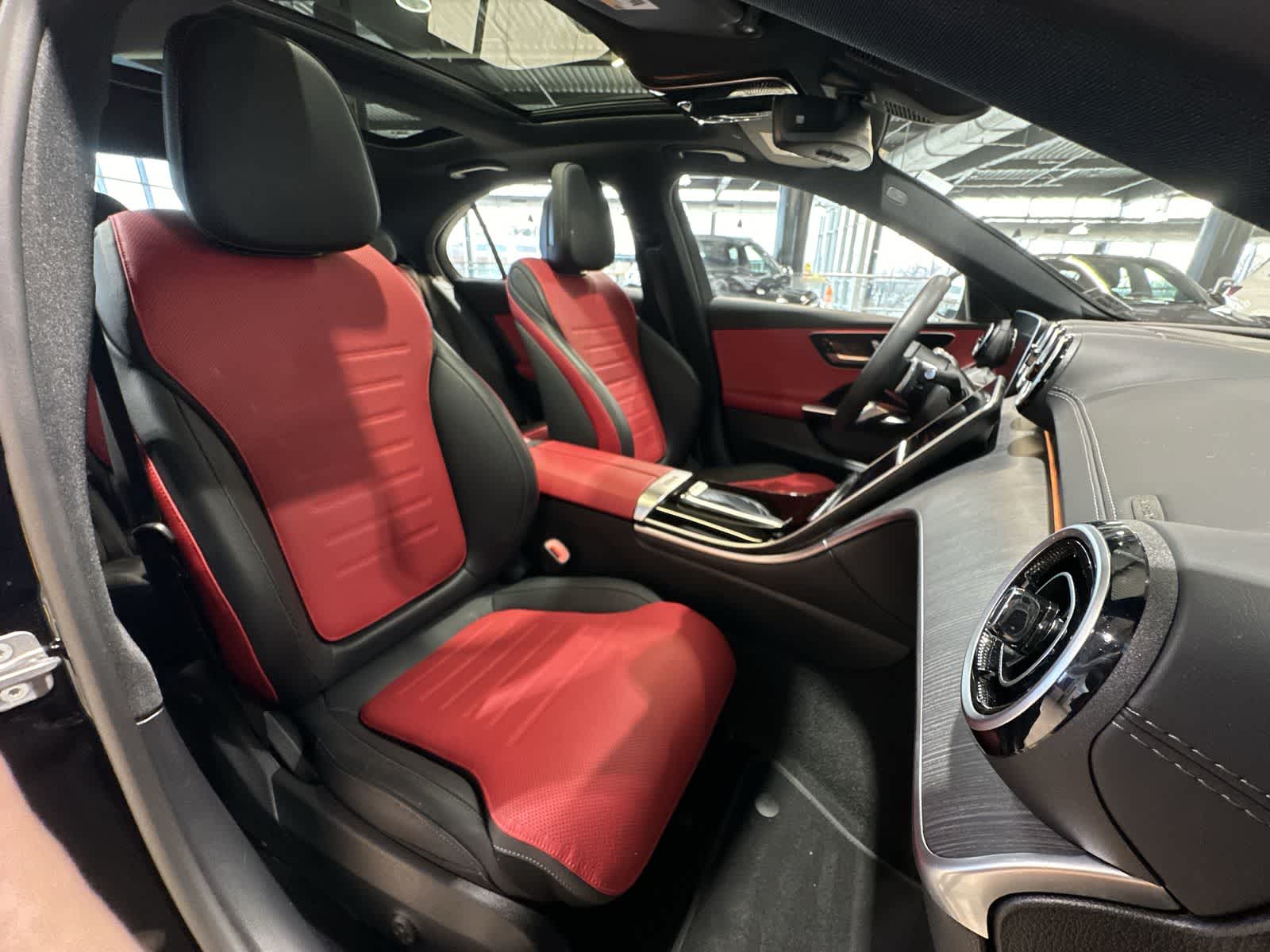 Thumbnail: 2025 Mercedes-Benz C-Class - 26