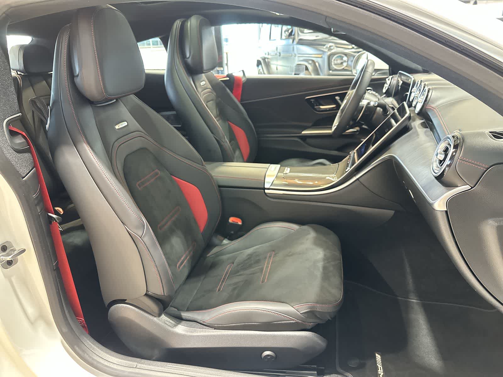 Thumbnail: 2025 Mercedes-Benz CLE - 26