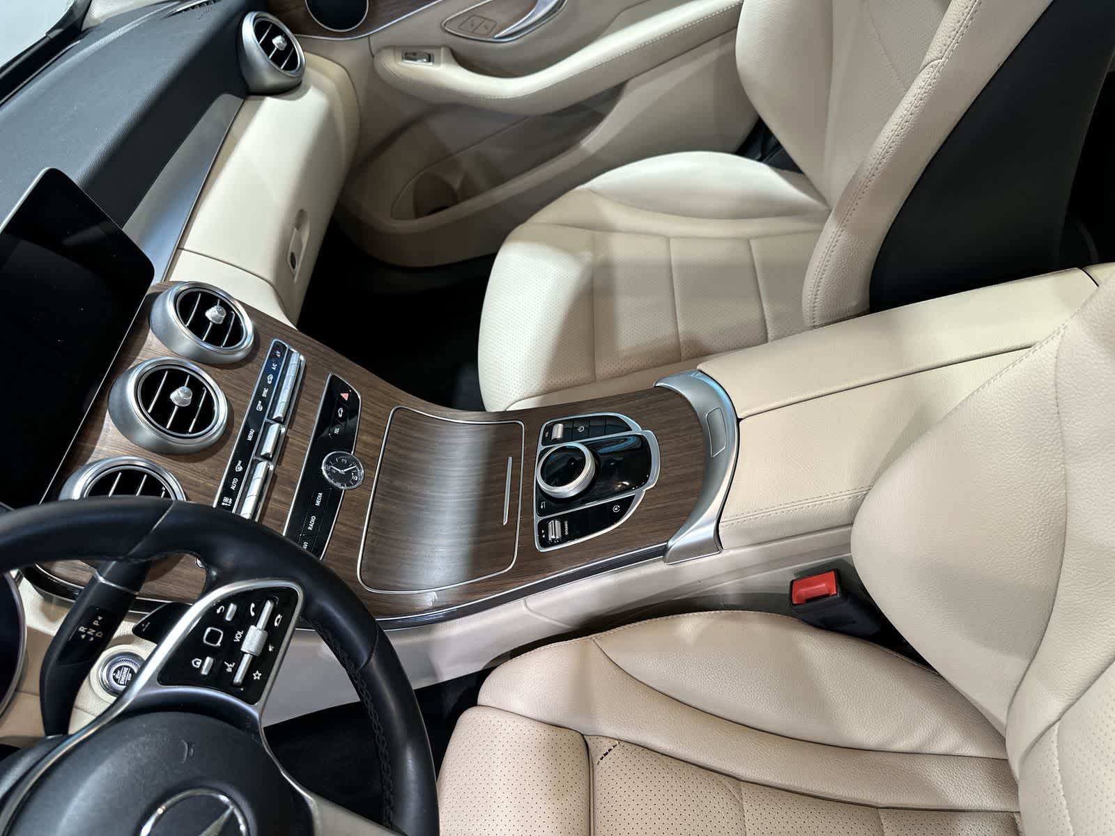 Thumbnail: 2019 Mercedes-Benz C-Class - 28