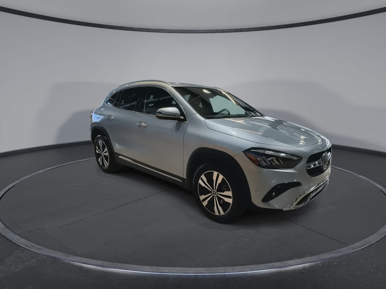 Thumbnail: 2024 Mercedes-Benz GLA - 2