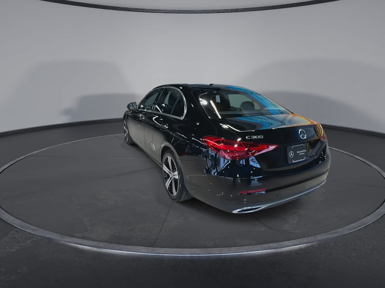 Thumbnail: 2025 Mercedes-Benz C-Class - 9