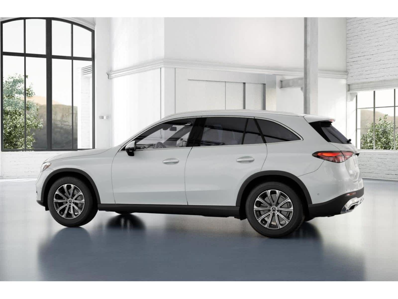 Thumbnail: 2026 Mercedes-Benz GLC - 31
