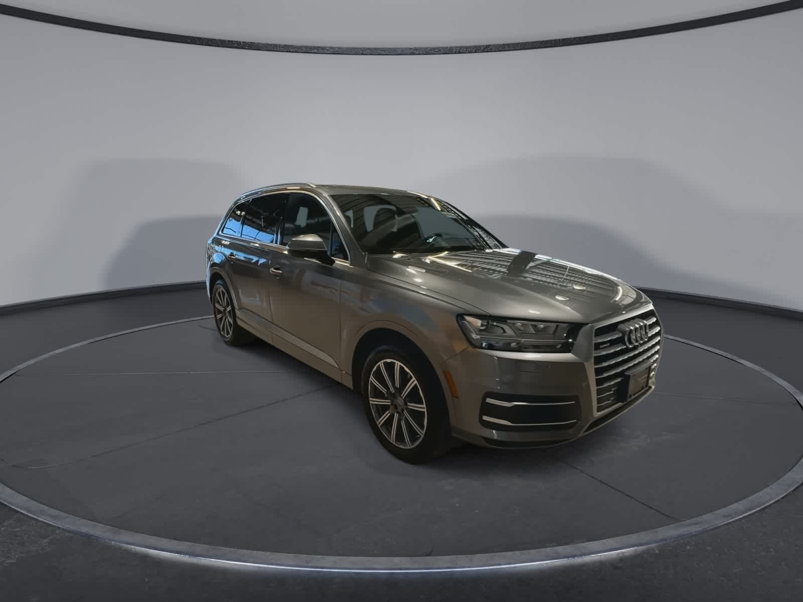 Thumbnail: 2017 Audi Q7 - 2