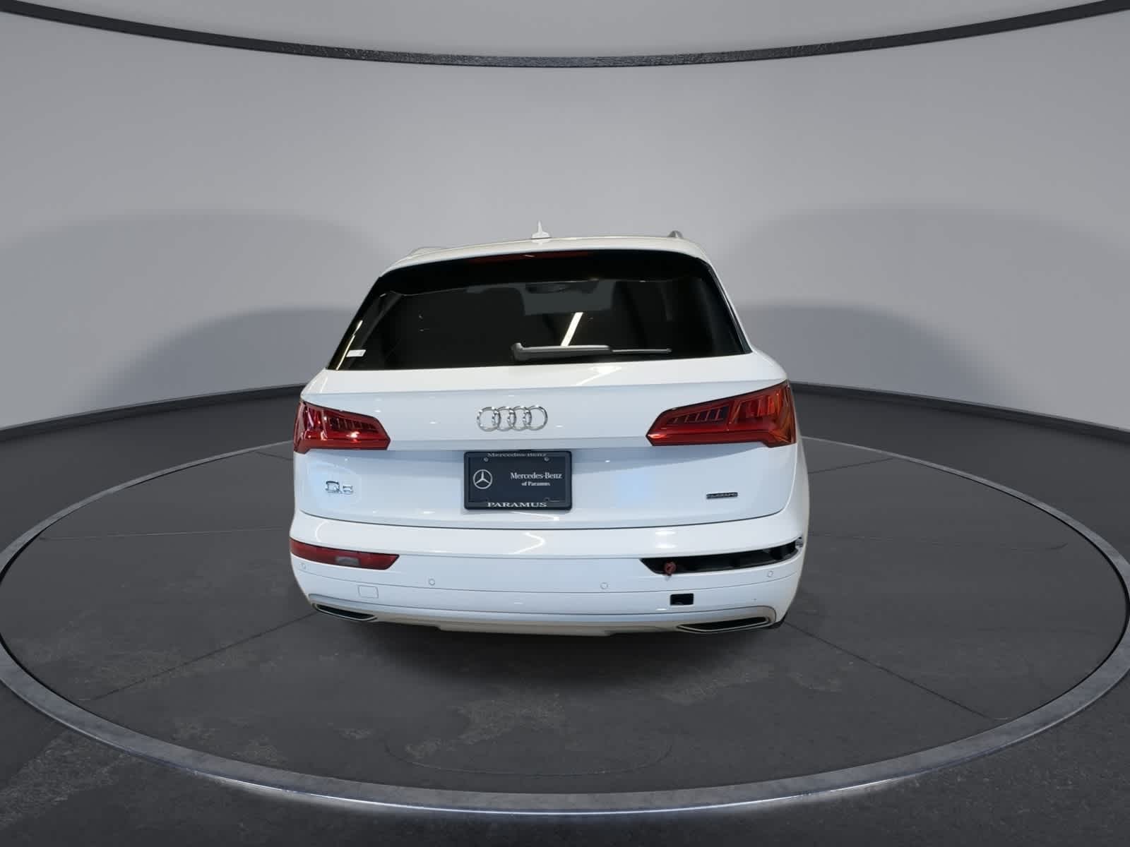 Thumbnail: 2019 Audi Q5 - 10