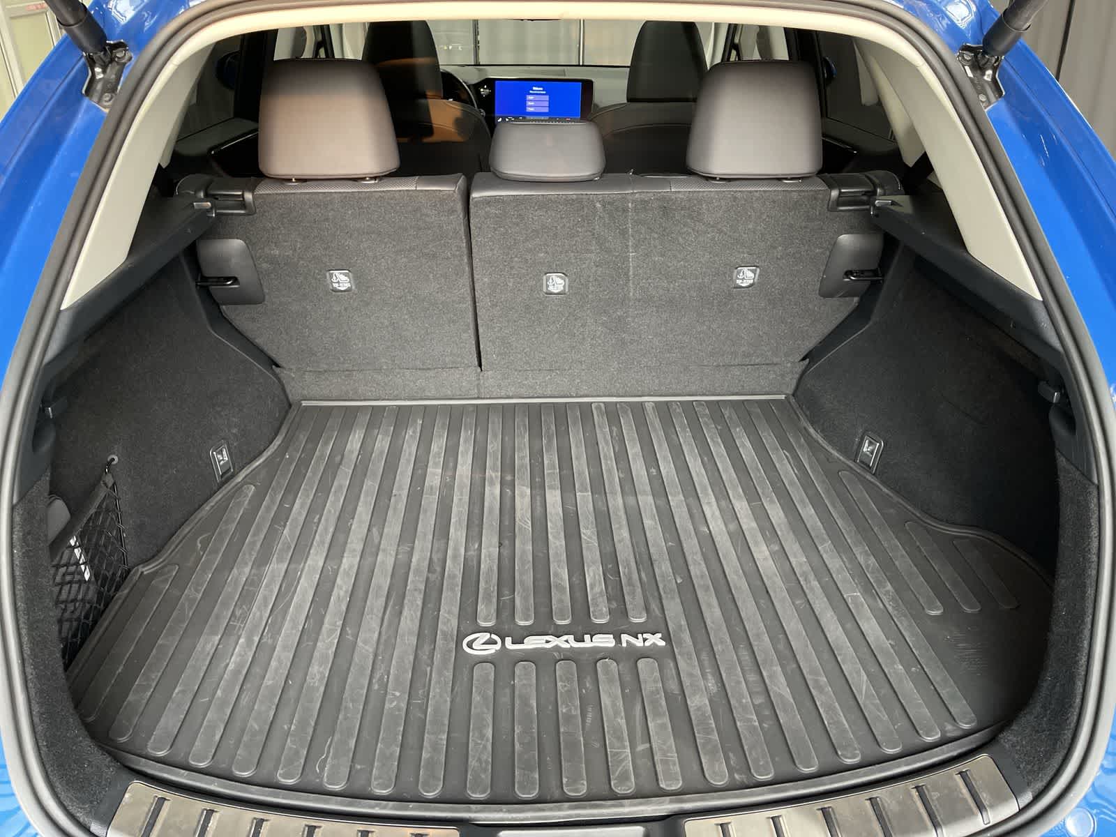 2024 Lexus NX Hybrid 450h+ 31