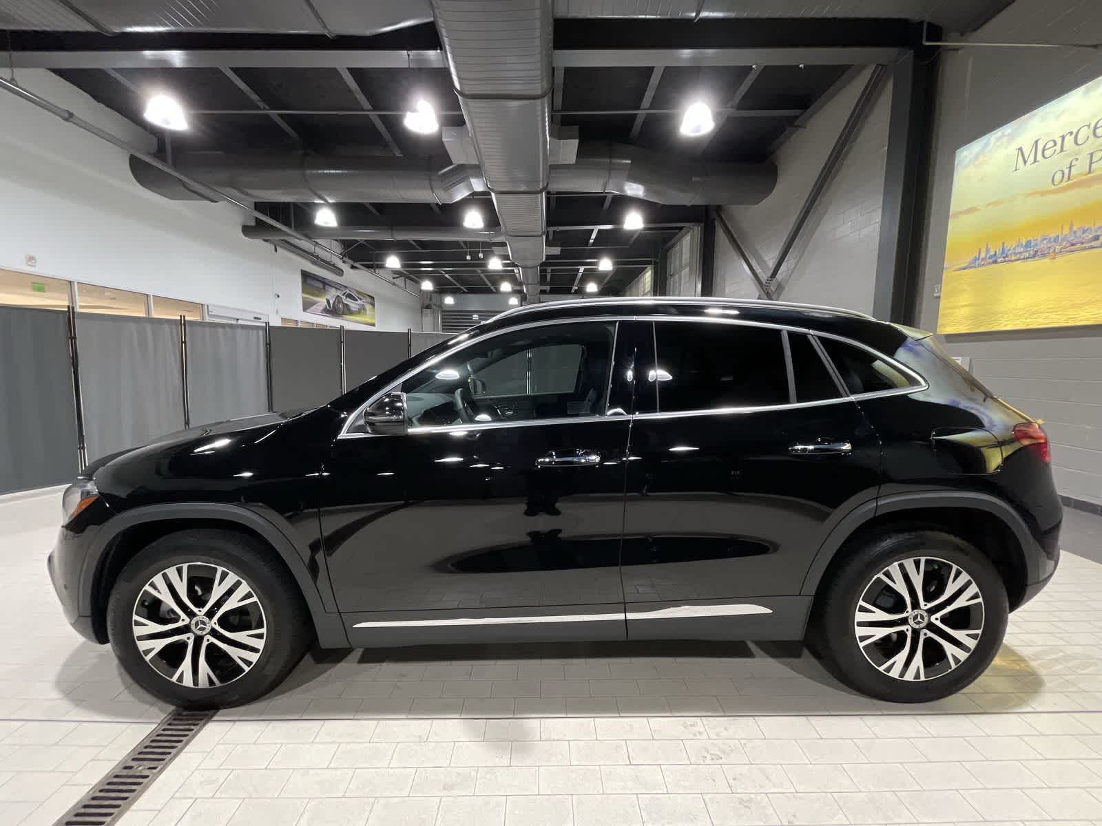 Thumbnail: 2025 Mercedes-Benz GLA - 15