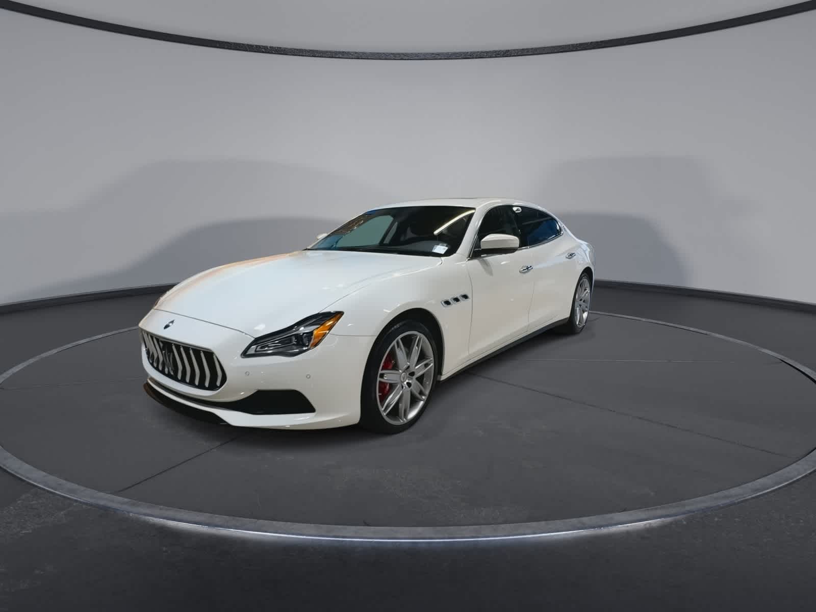 Thumbnail: 2021 Maserati Quattroporte - 5