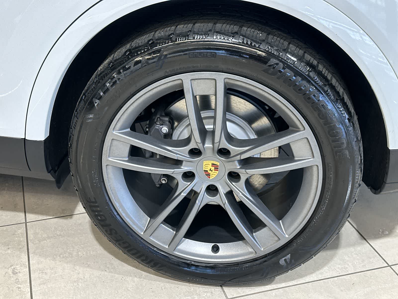Thumbnail: 2024 Porsche Cayenne - 19