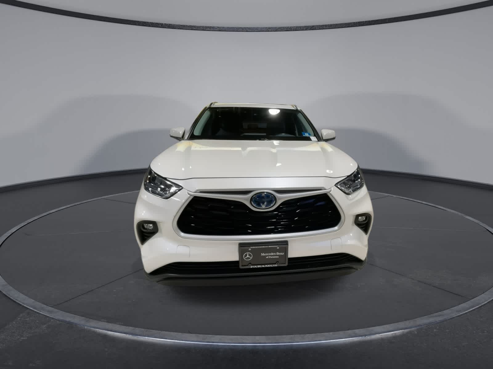 Thumbnail: 2020 Toyota Highlander - 4