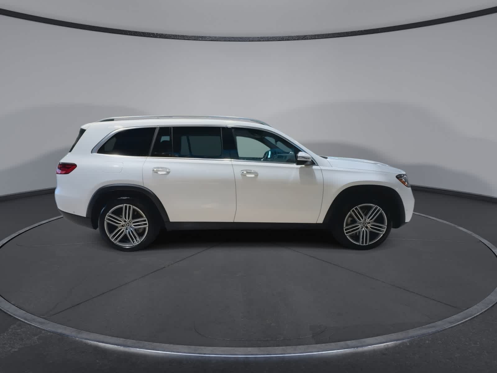 Thumbnail: 2025 Mercedes-Benz GLS - 12