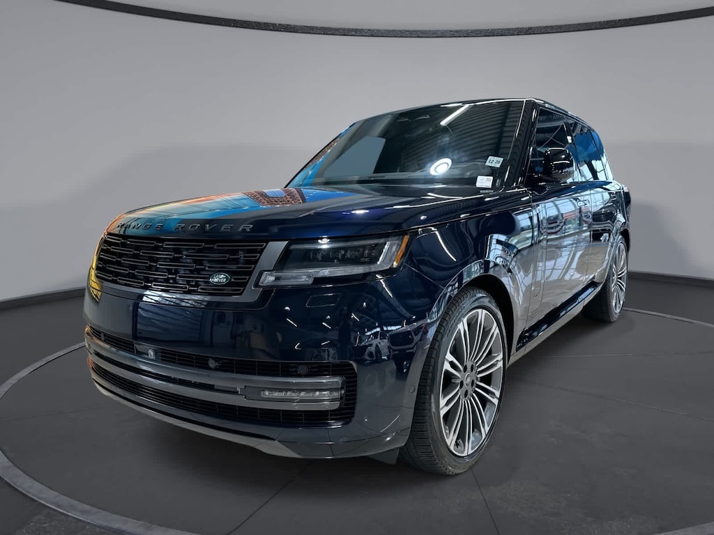 Used 2024 Land Rover Range Rover P530 SE SUV