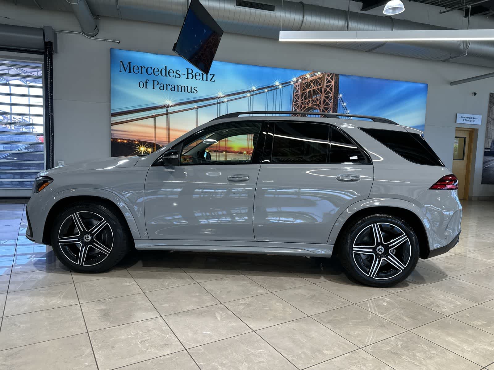 Thumbnail: 2024 Mercedes-Benz GLE - 15