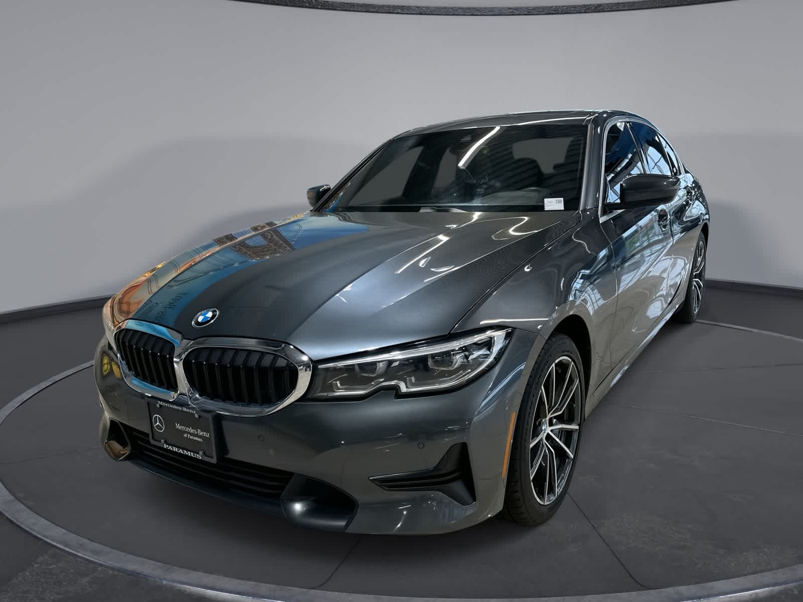 Thumbnail: 2019 BMW 3 Series - 1