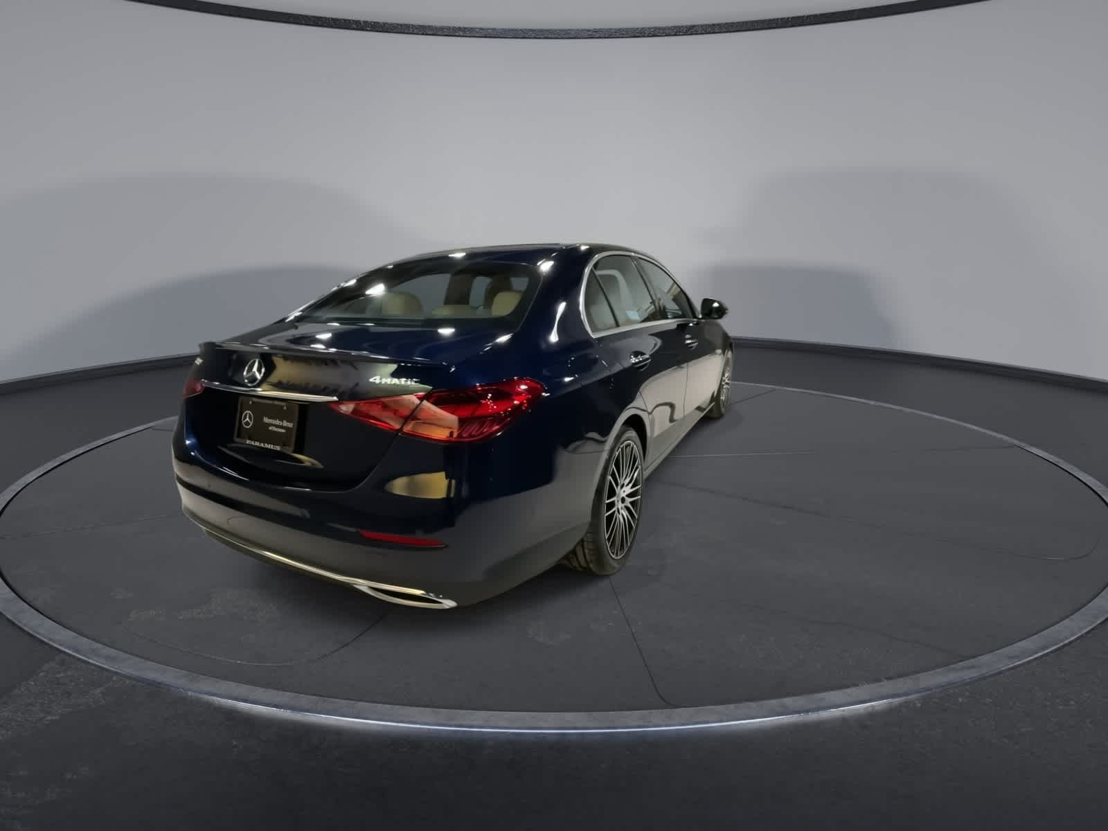 Thumbnail: 2022 Mercedes-Benz C-Class - 11