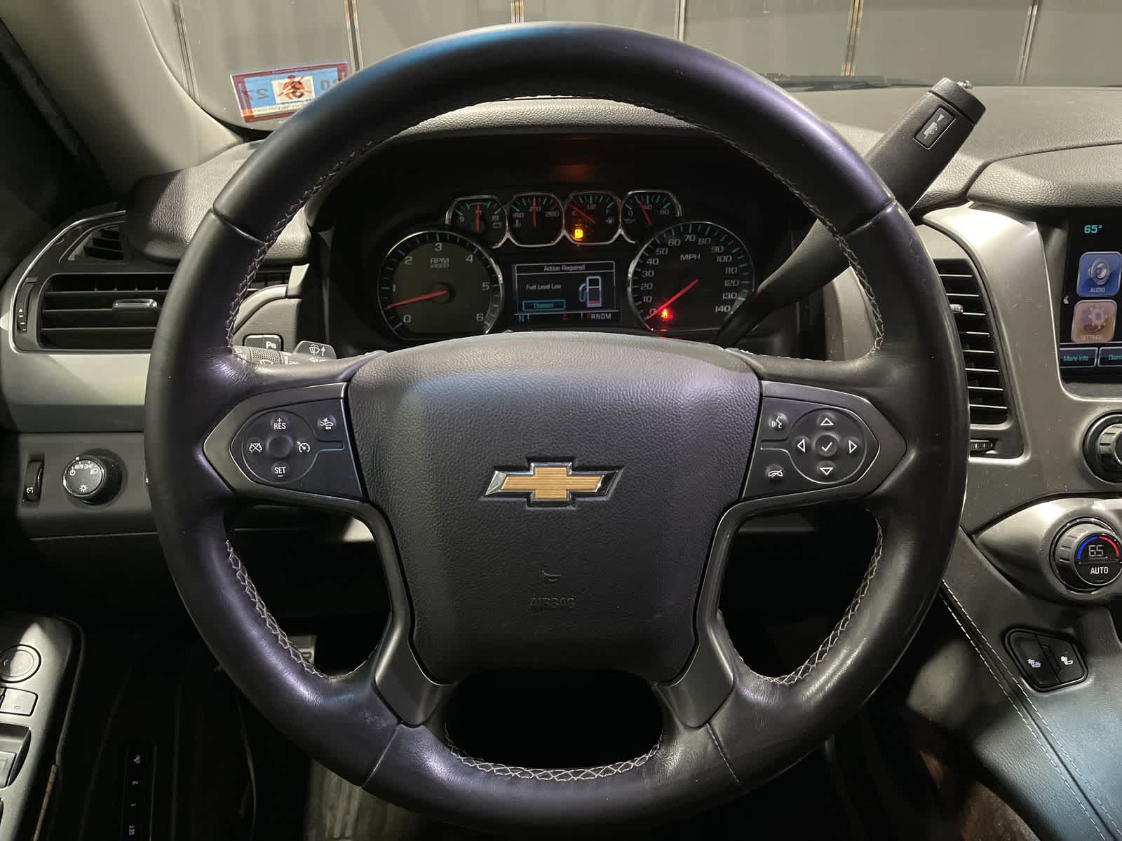 Thumbnail: 2016 Chevrolet Suburban - 27