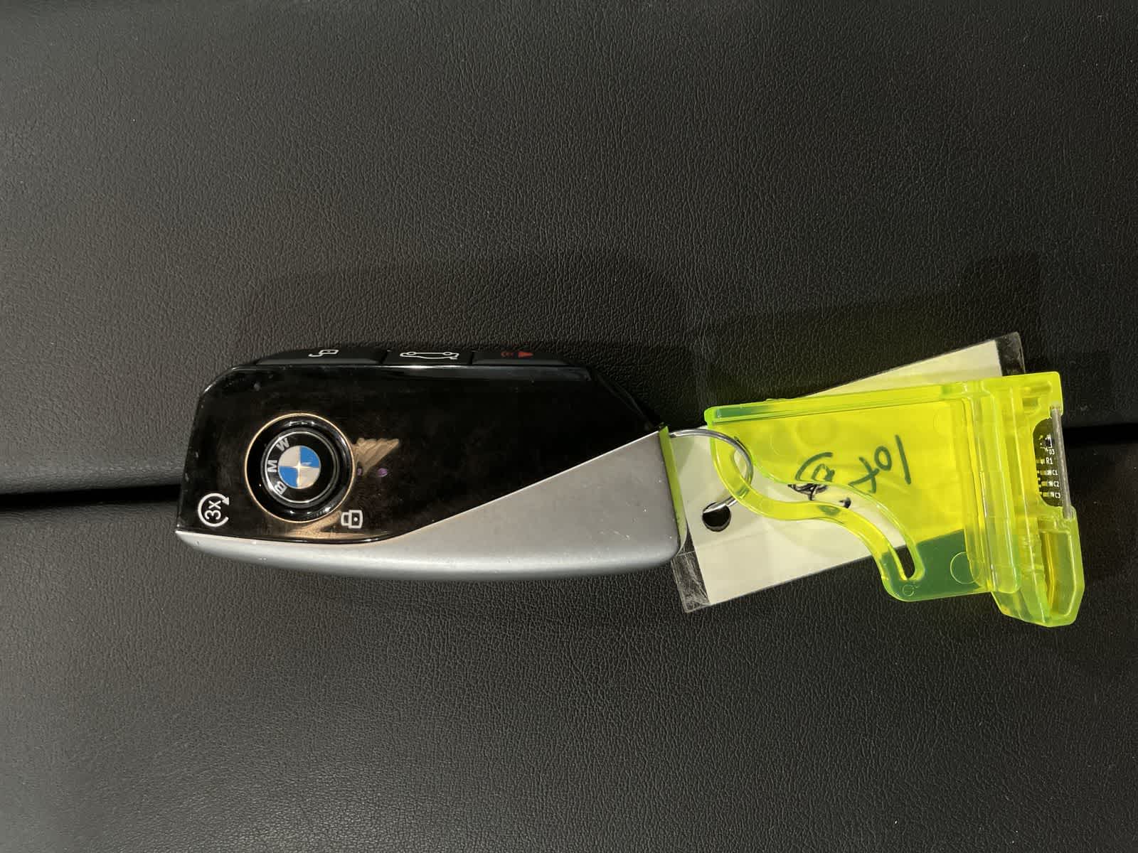 Thumbnail: 2023 BMW X7 - 32