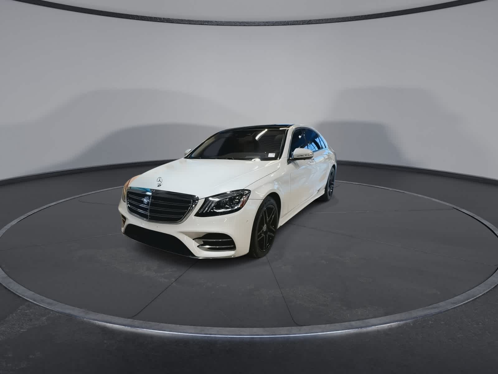 Thumbnail: 2019 Mercedes-Benz S-Class - 4
