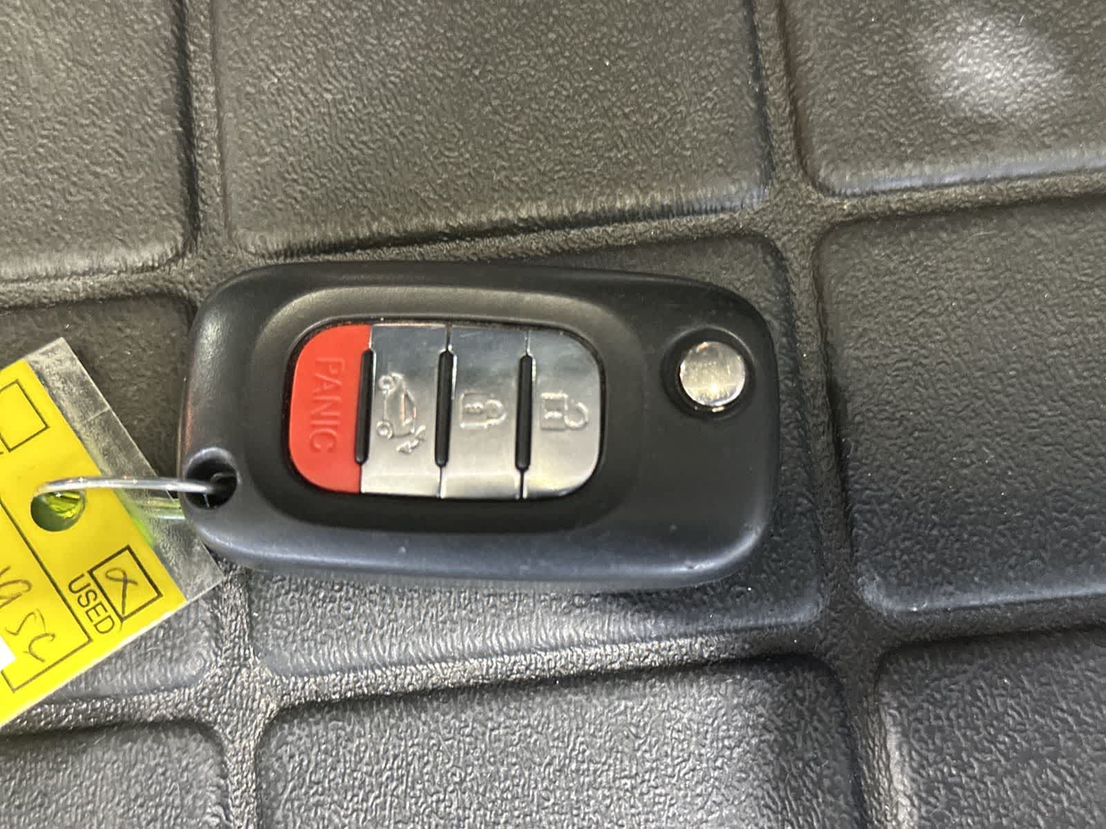 Thumbnail: 2018 smart fortwo - 30