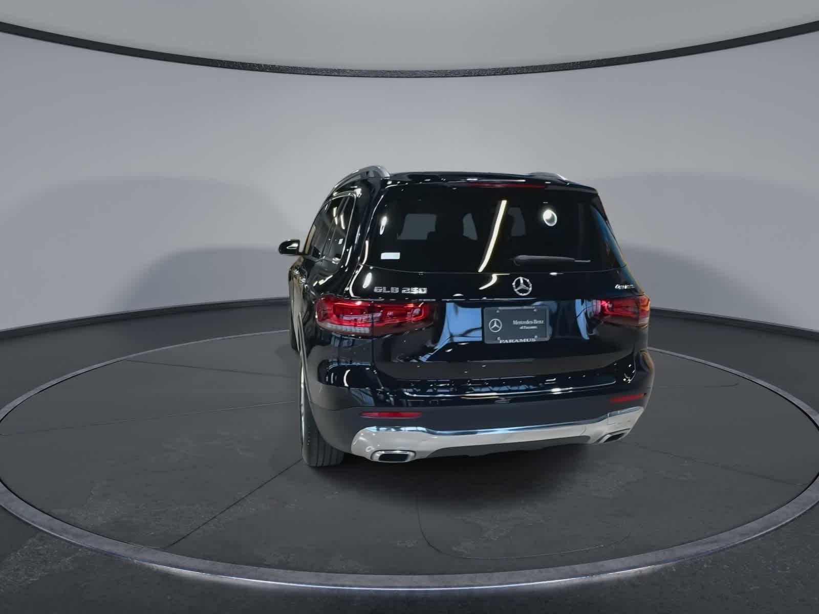 Thumbnail: 2022 Mercedes-Benz GLB - 9