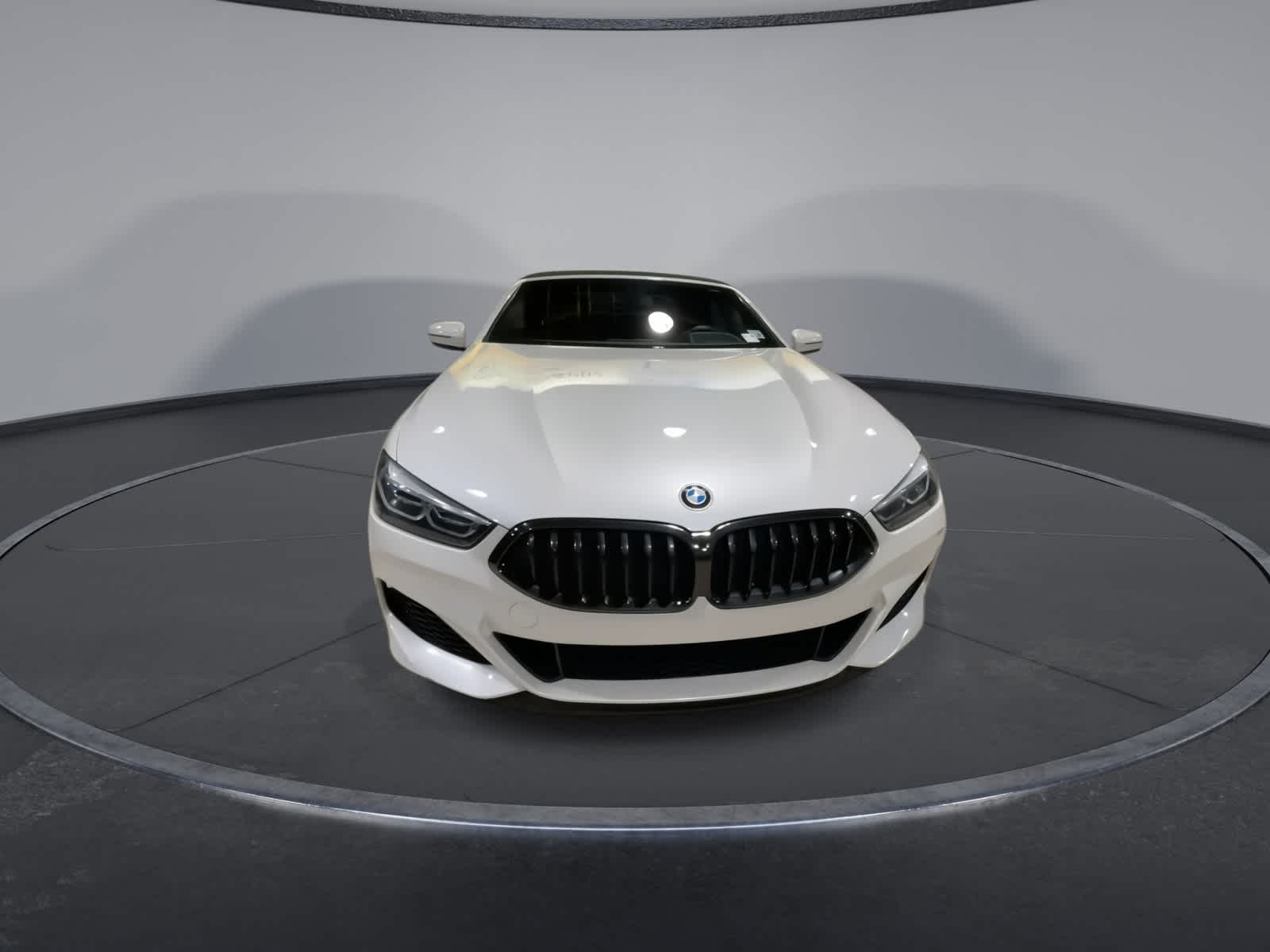 Thumbnail: 2019 BMW 8 Series - 4