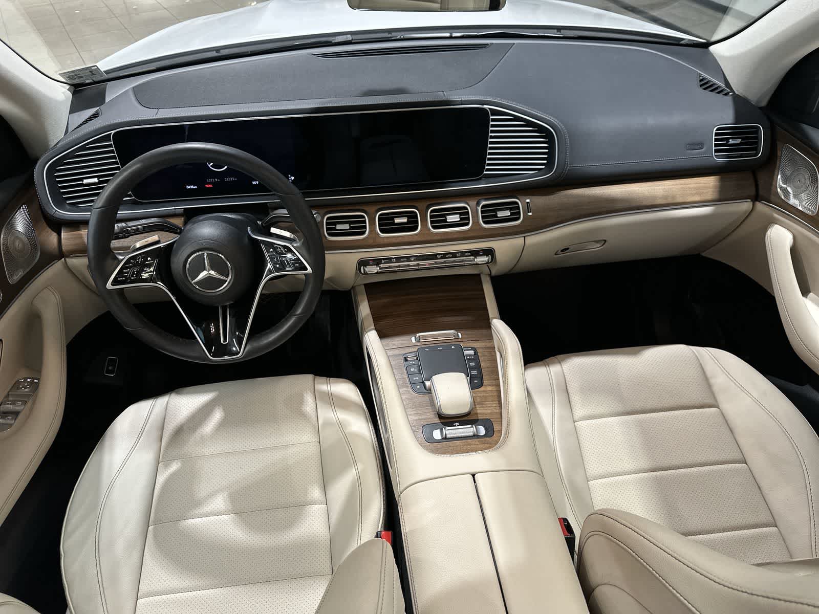 Thumbnail: 2024 Mercedes-Benz GLS - 22