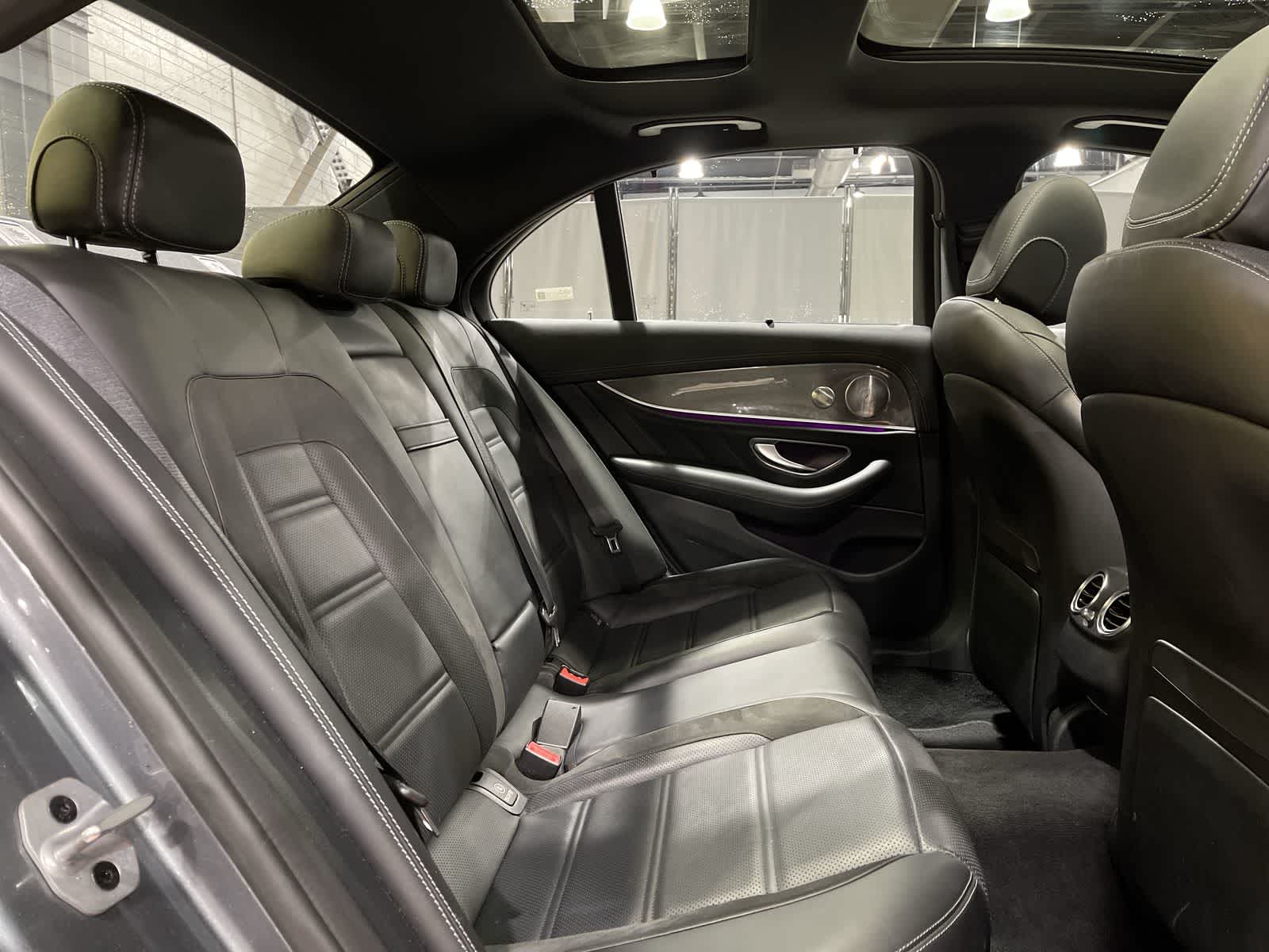 Thumbnail: 2018 Mercedes-Benz E-Class - 25