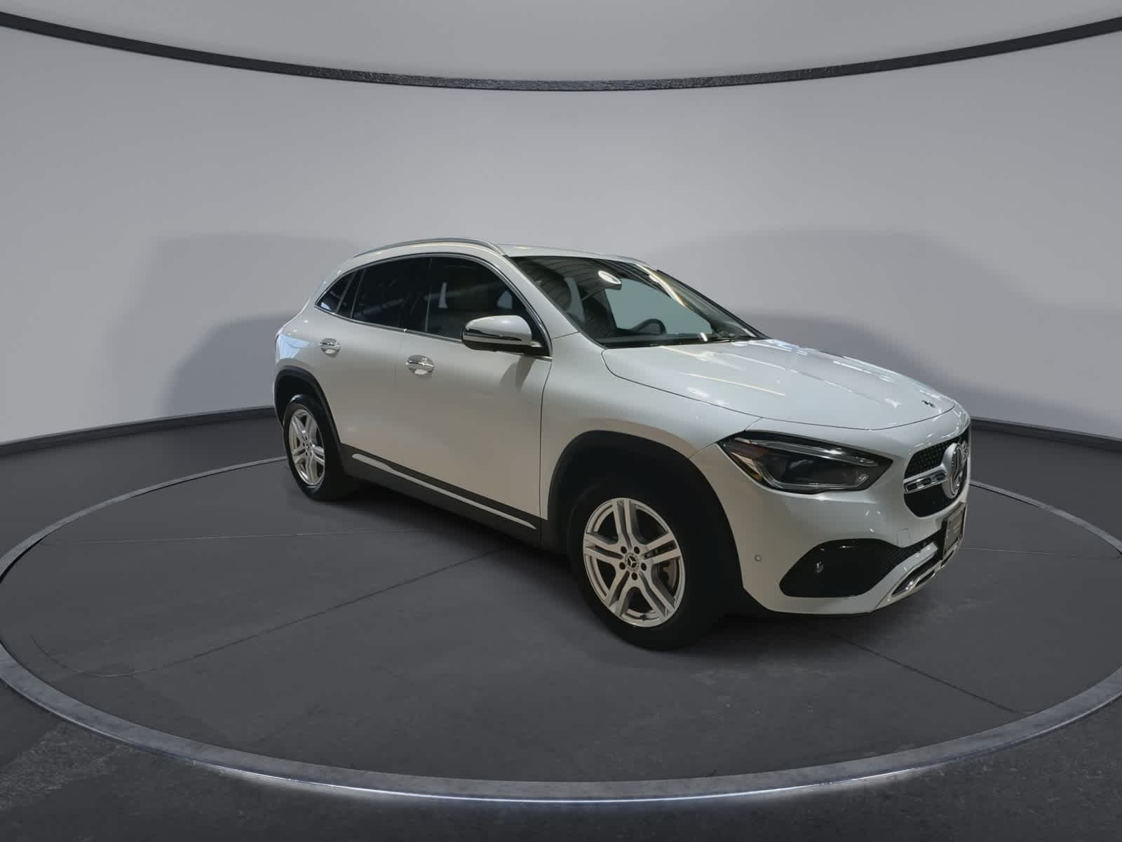 Thumbnail: 2022 Mercedes-Benz GLA - 2