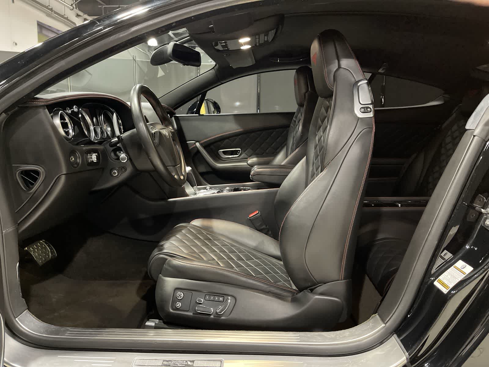 Thumbnail: 2016 Bentley Continental - 14