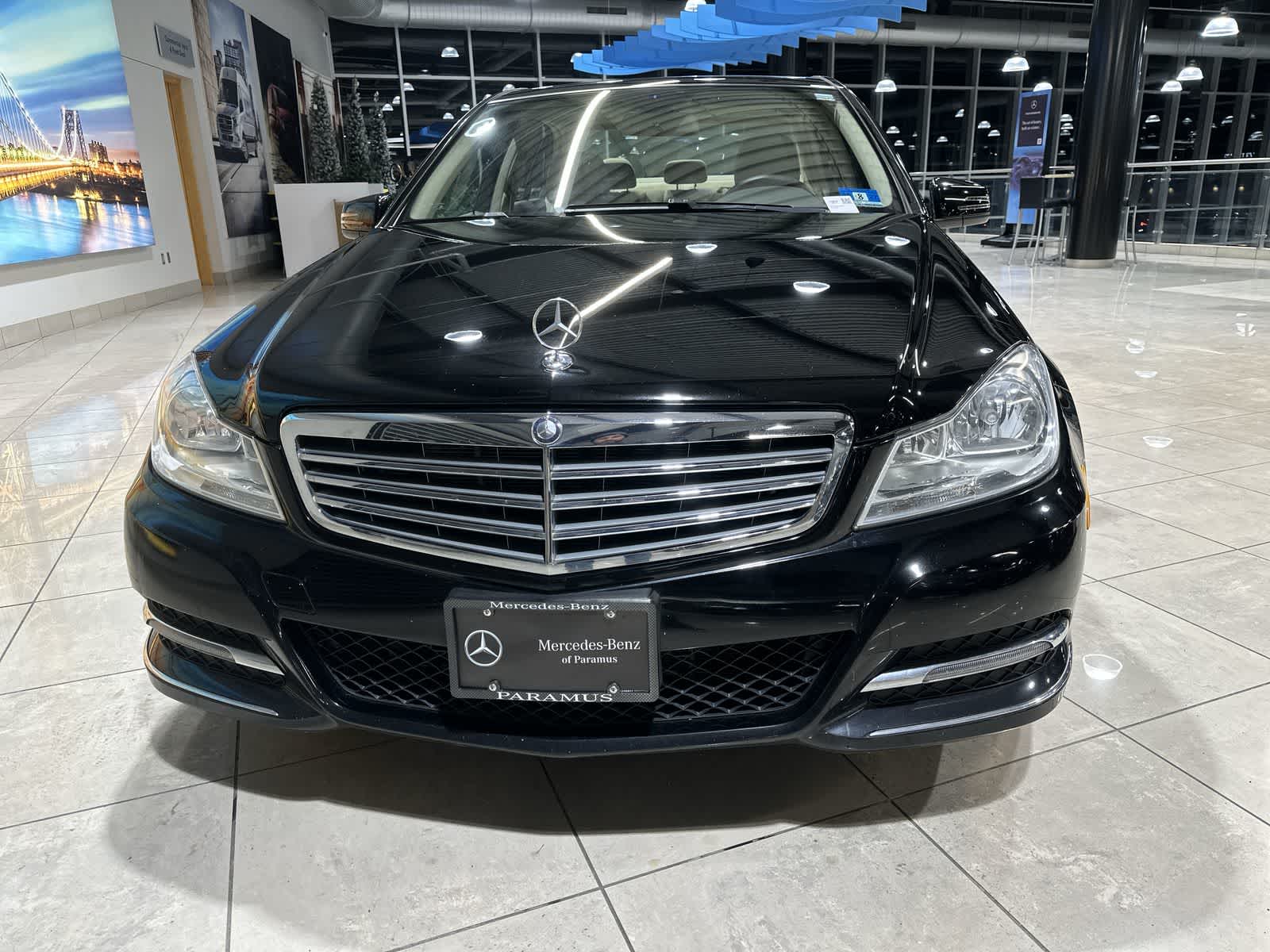 Thumbnail: 2014 Mercedes-Benz C-Class - 18