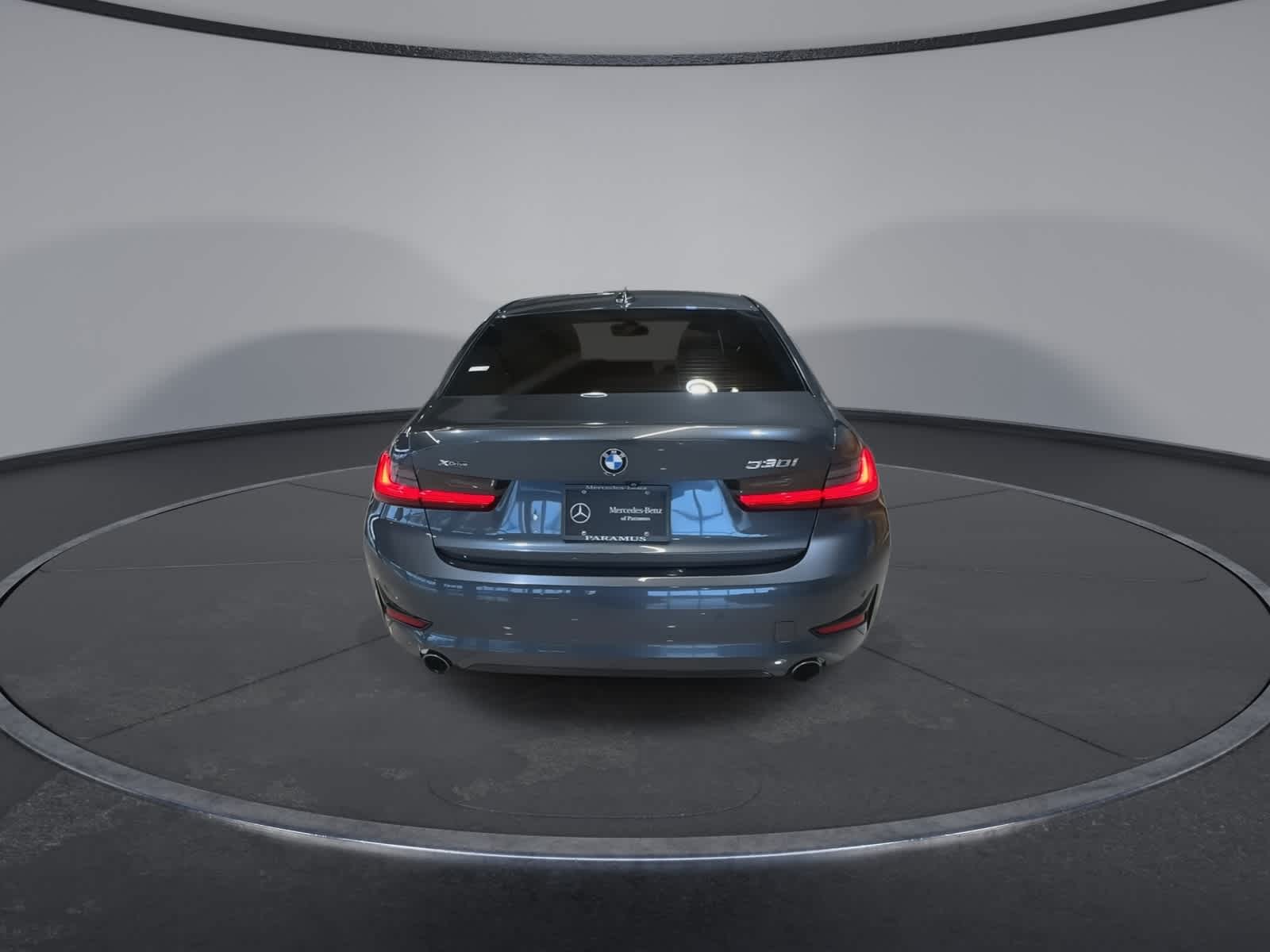 Thumbnail: 2019 BMW 3 Series - 10