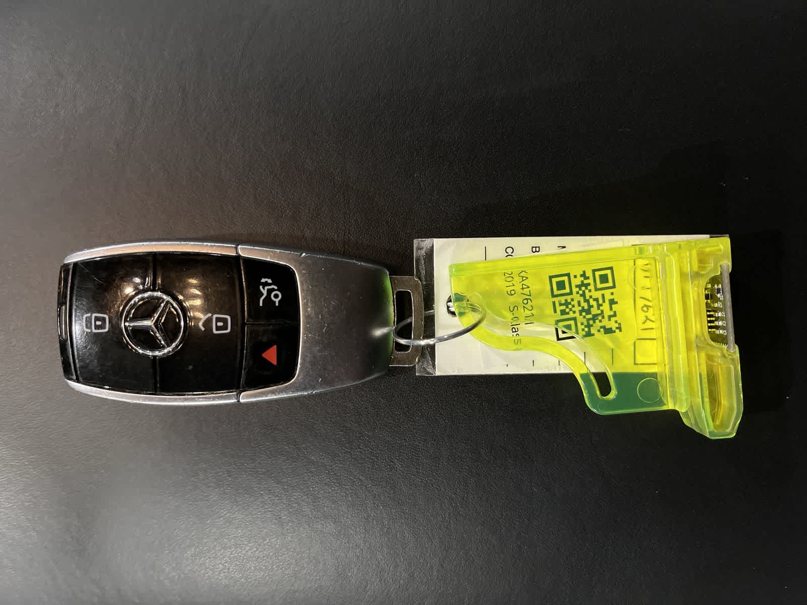 Thumbnail: 2019 Mercedes-Benz S-Class - 32