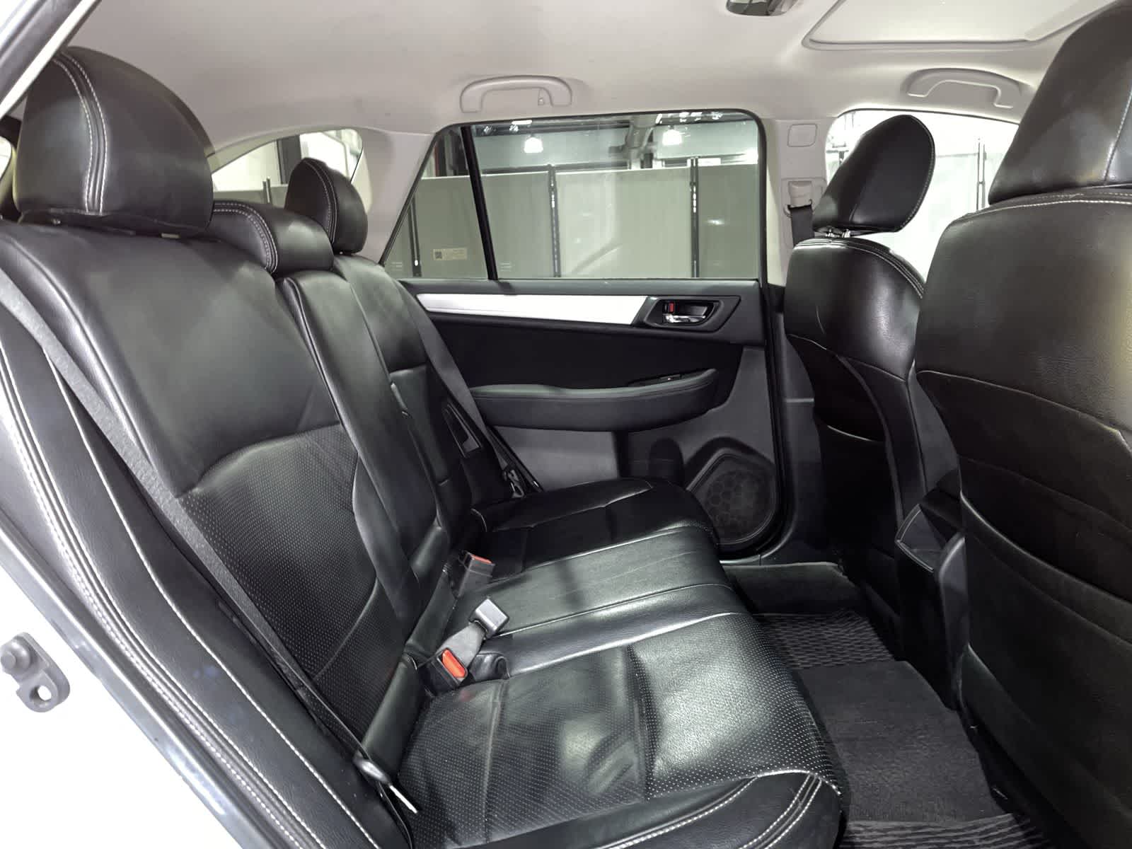 Thumbnail: 2015 Subaru Outback - 25