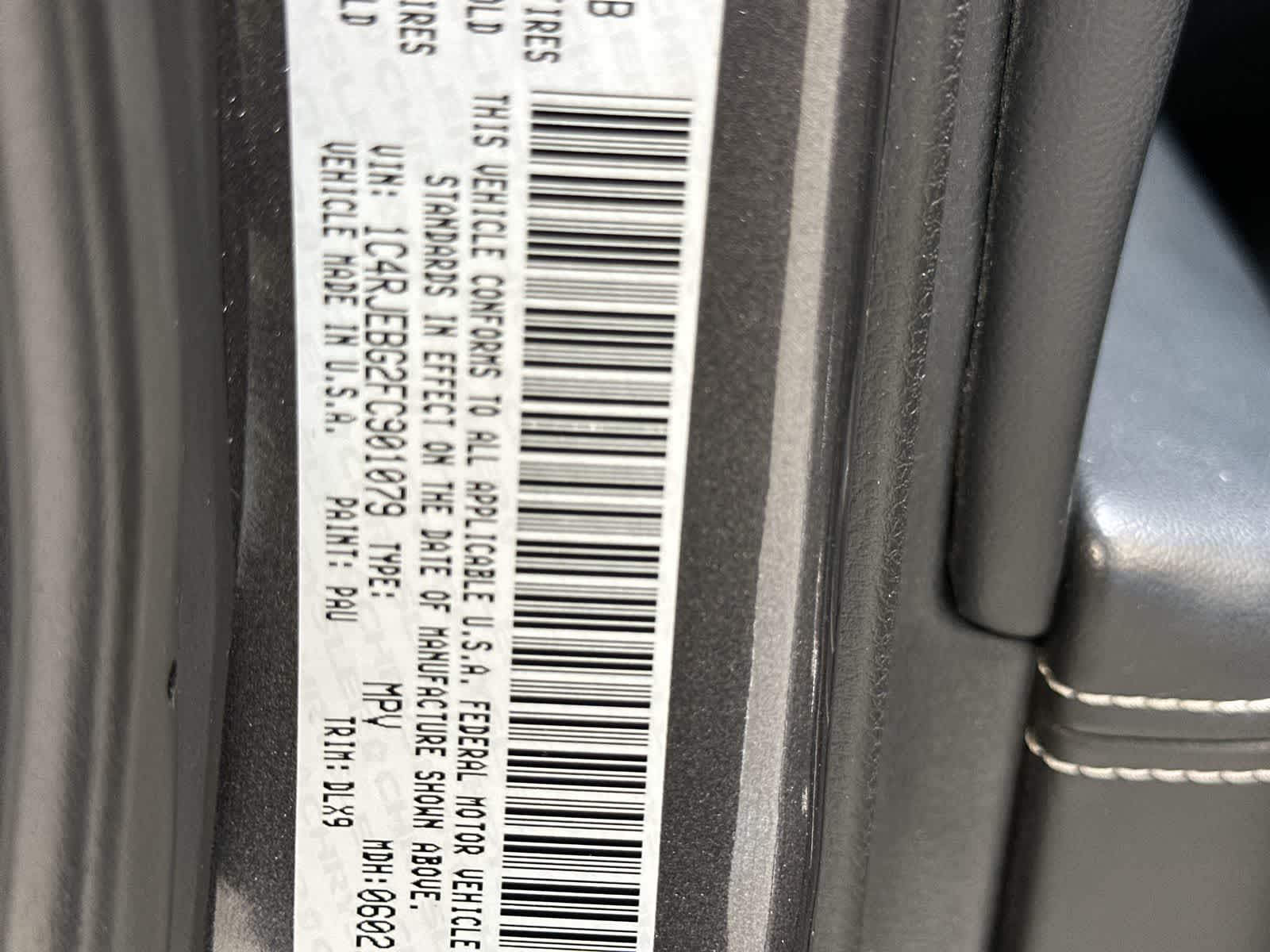 Thumbnail: 2015 Jeep Grand Cherokee - 33