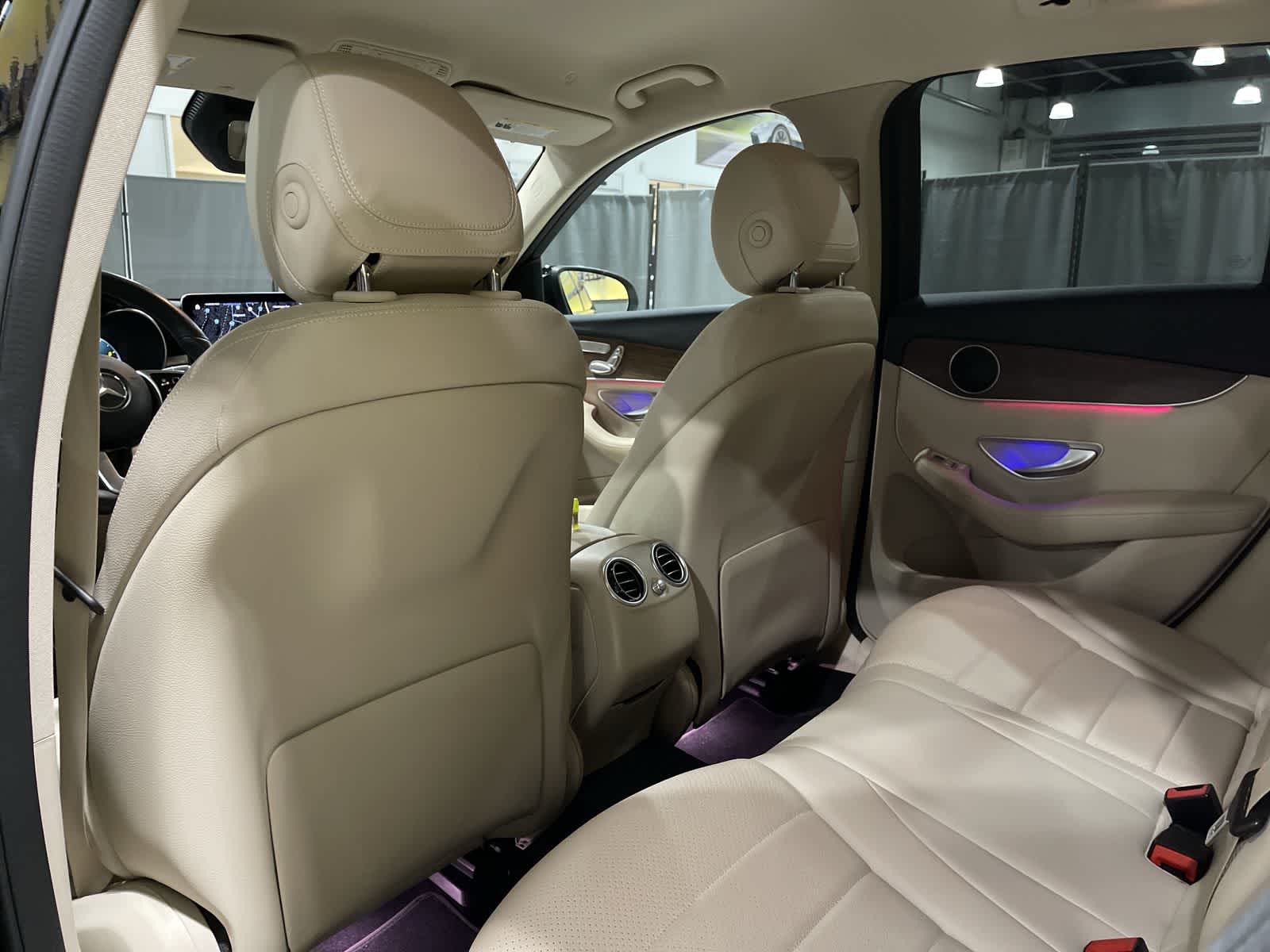 Thumbnail: 2022 Mercedes-Benz GLC - 24