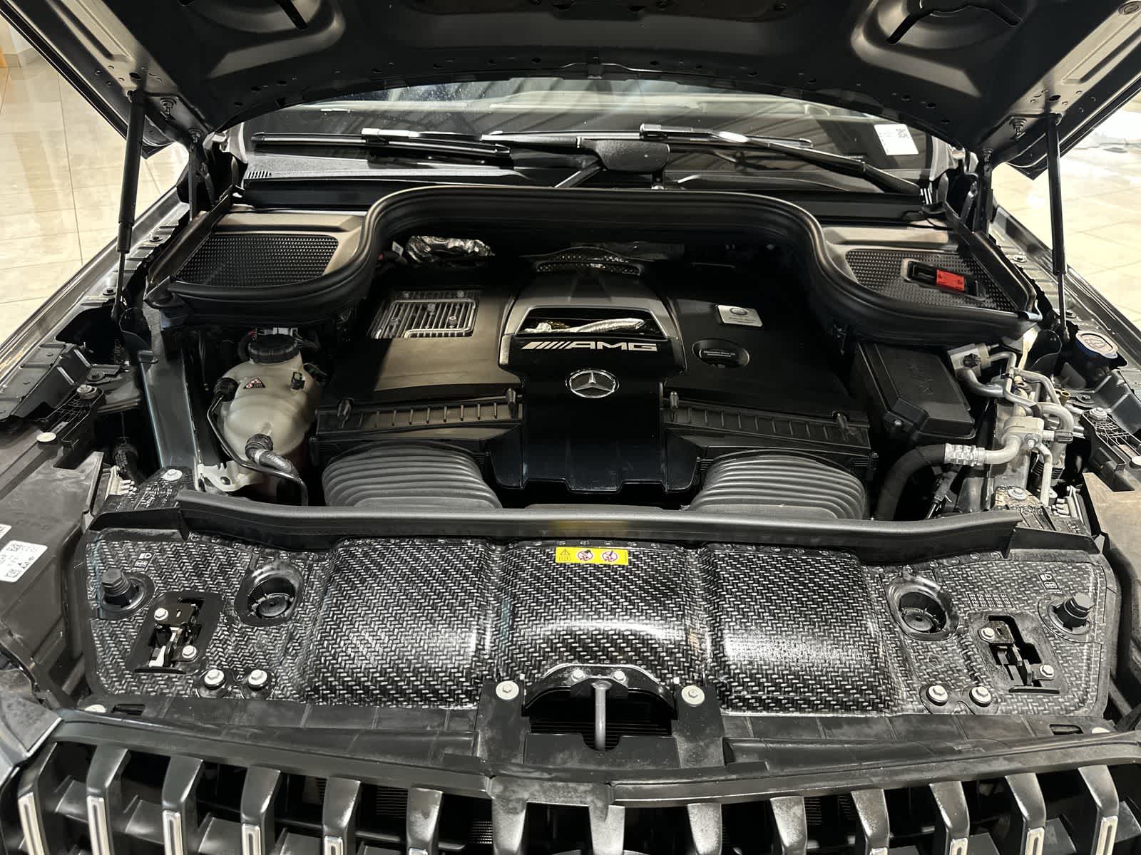 Thumbnail: 2023 Mercedes-Benz GL-Class - 21