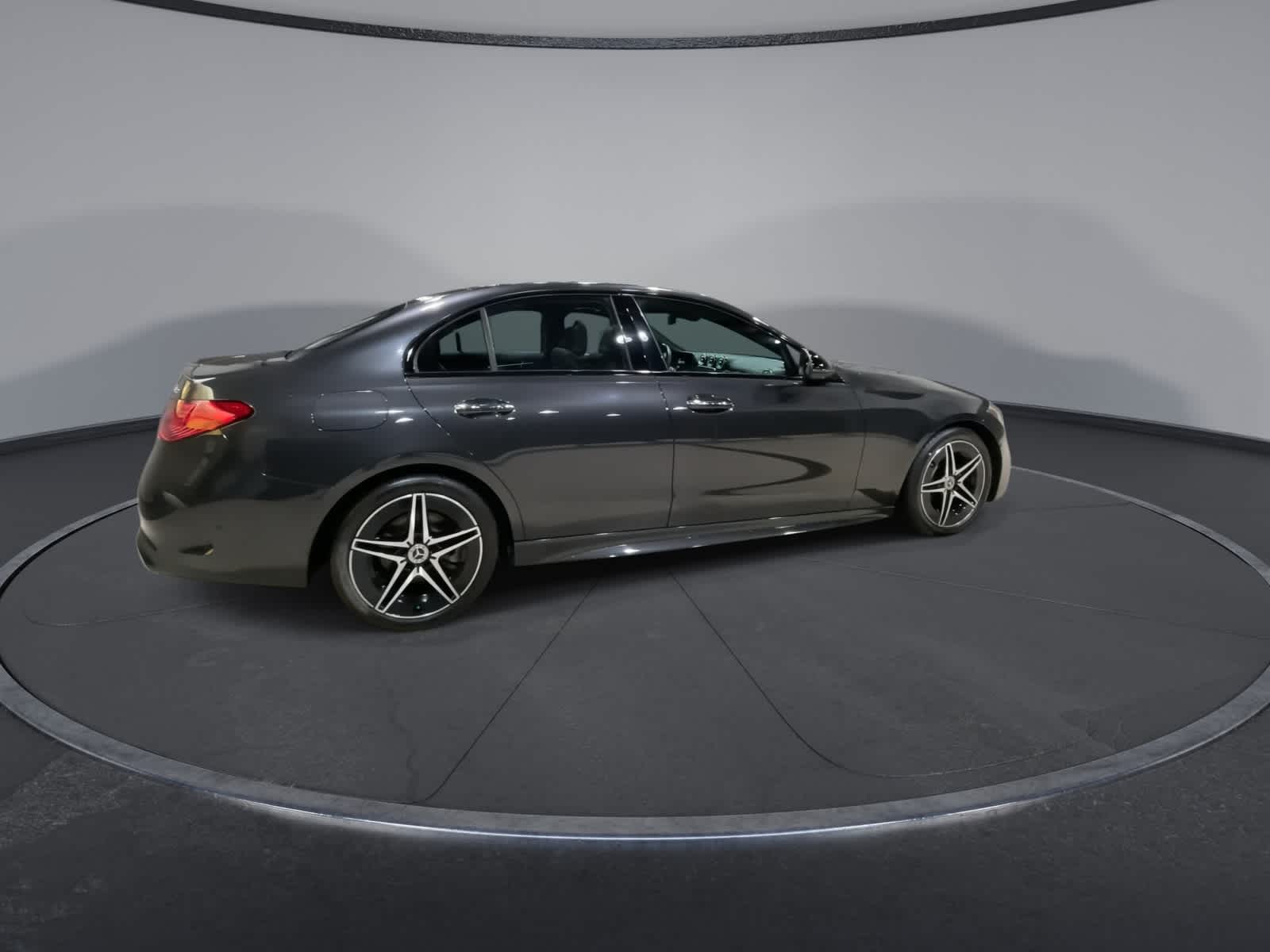 Thumbnail: 2023 Mercedes-Benz C-Class - 12