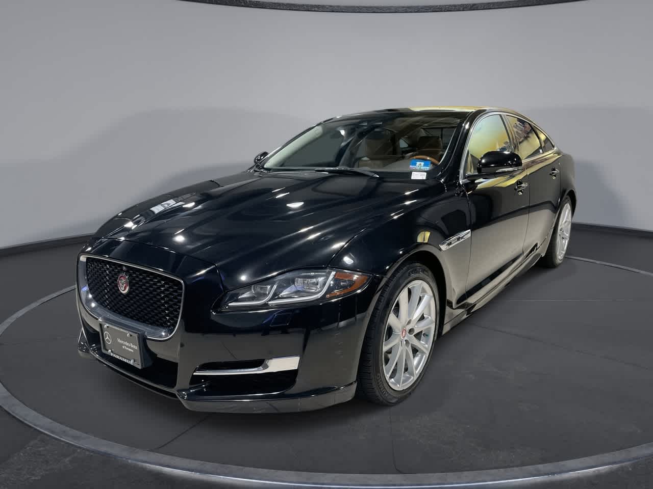 2018 Jaguar XJ R-Sport -
                  Paramus, NJ