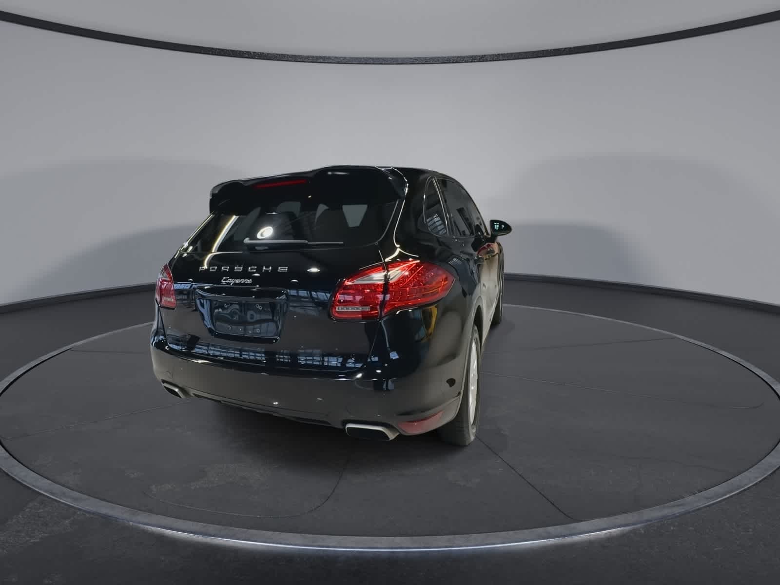 Thumbnail: 2014 Porsche Cayenne - 10