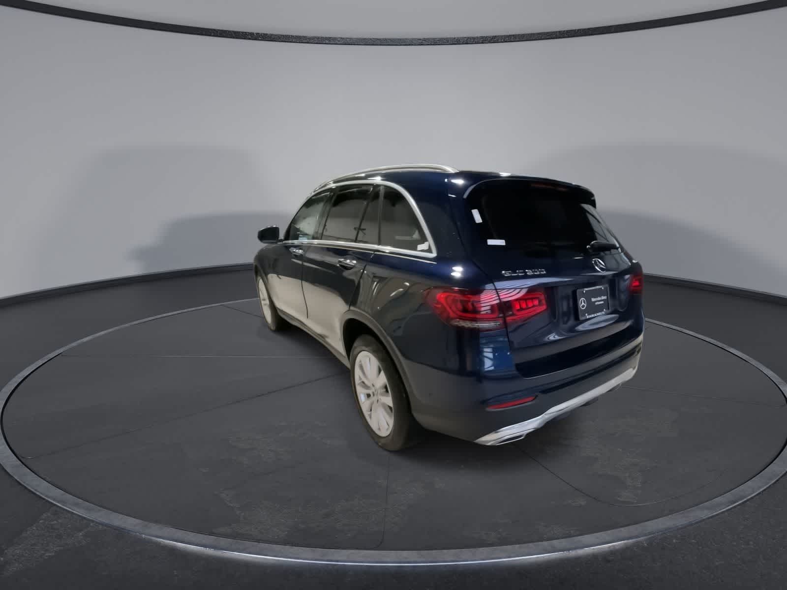 Thumbnail: 2021 Mercedes-Benz GLC - 9