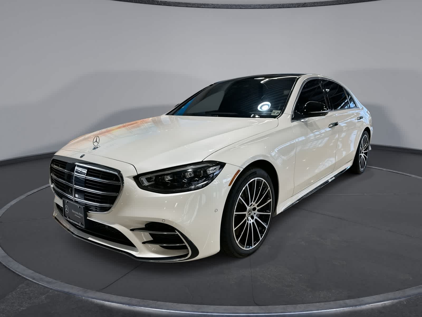Thumbnail: 2023 Mercedes-Benz S-Class - 1