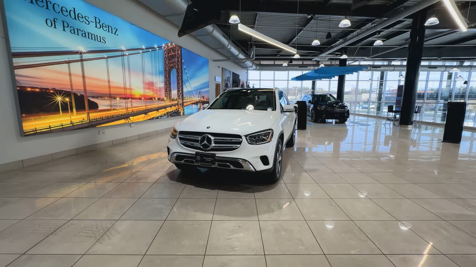 Thumbnail: 2020 Mercedes-Benz GLC - 4