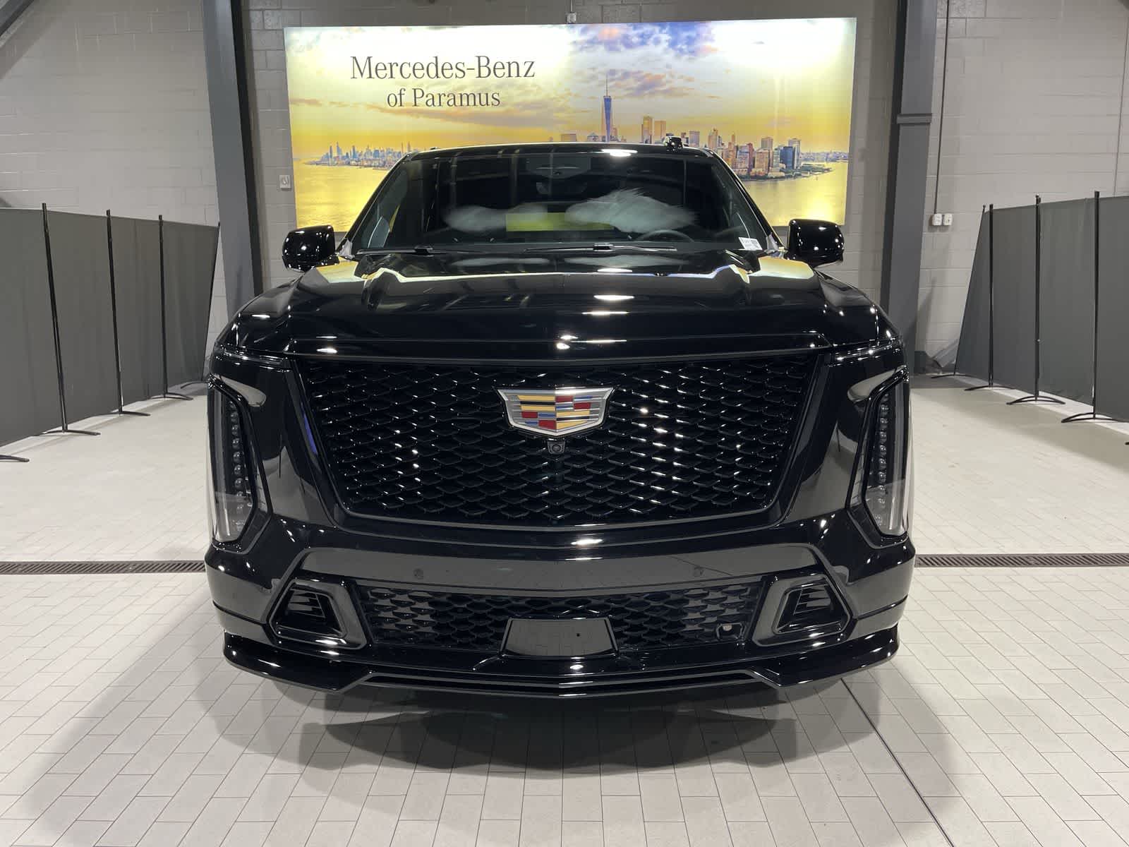 Thumbnail: 2025 Cadillac Escalade - 18