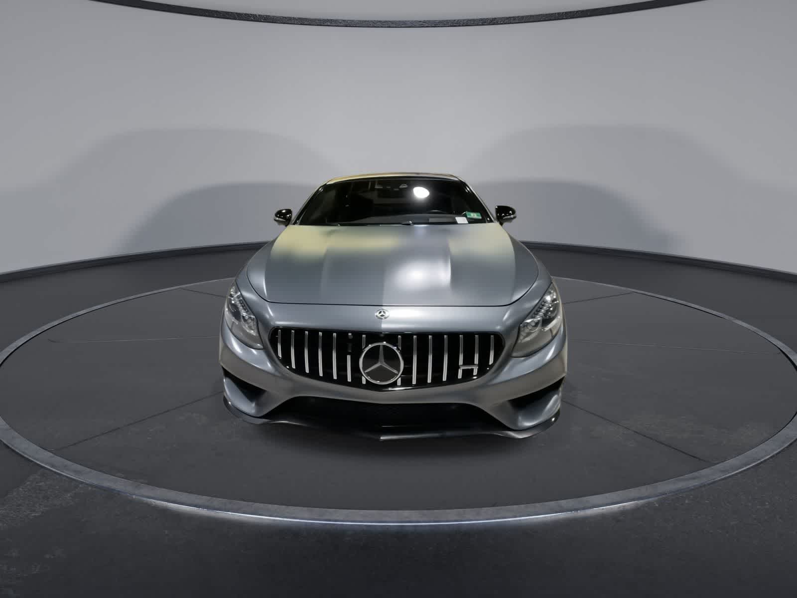 Thumbnail: 2017 Mercedes-Benz S-Class - 4