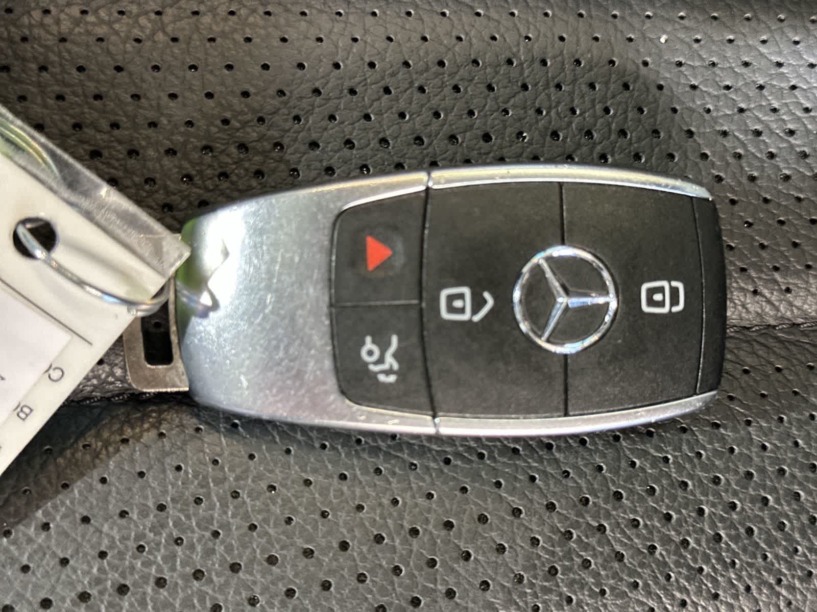 Thumbnail: 2023 Mercedes-Benz S-Class - 32