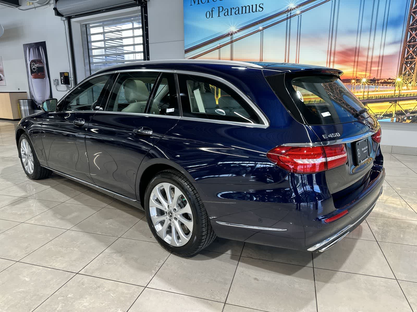 Thumbnail: 2019 Mercedes-Benz E-Class - 16