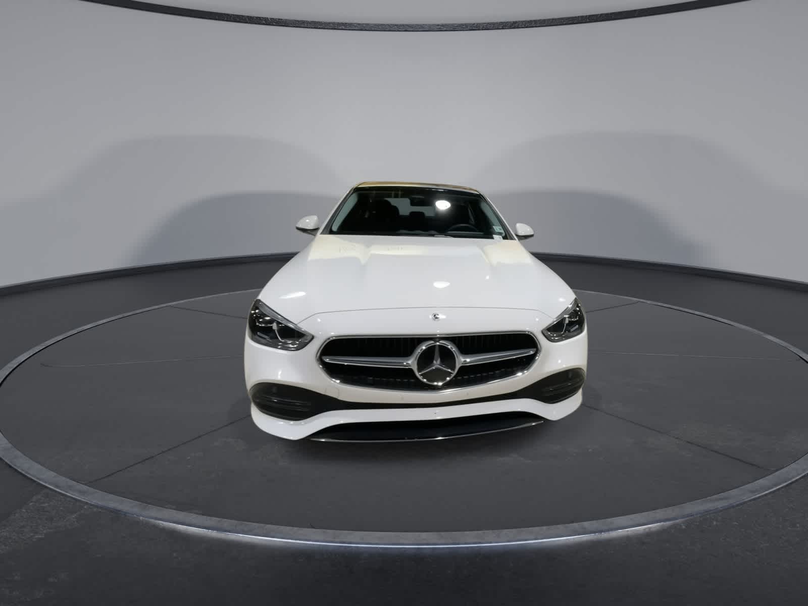 Thumbnail: 2023 Mercedes-Benz C-Class - 4